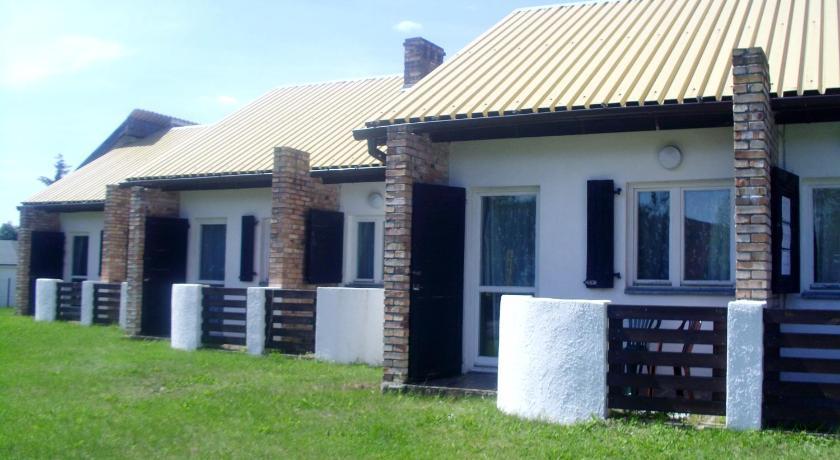 Osrodek Domino Villa Dzwirzyno Luaran gambar