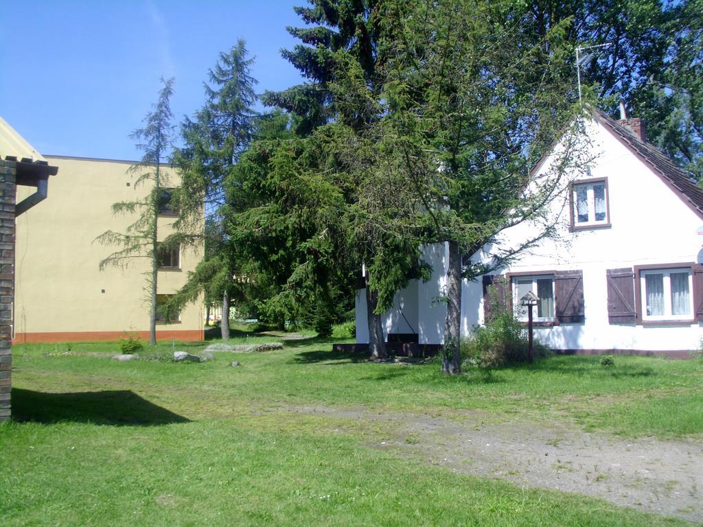 Osrodek Domino Villa Dzwirzyno Luaran gambar